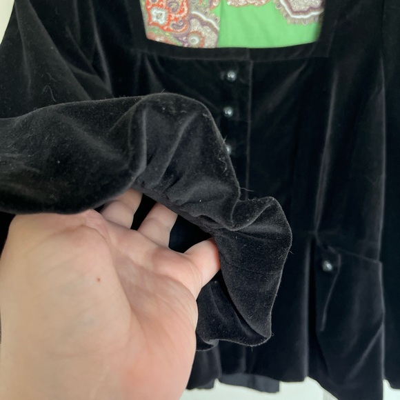 Anthropologie Black Velvet Jacket - Sz 8 - Picture 4 of 6